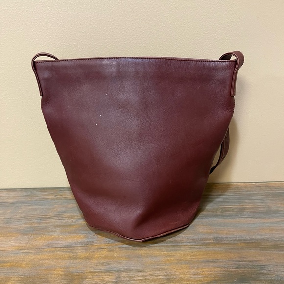 Vintage Talbots Adjustable Strap Leather Bucket Bag Brown Lined Womens - Picture 3 of 9